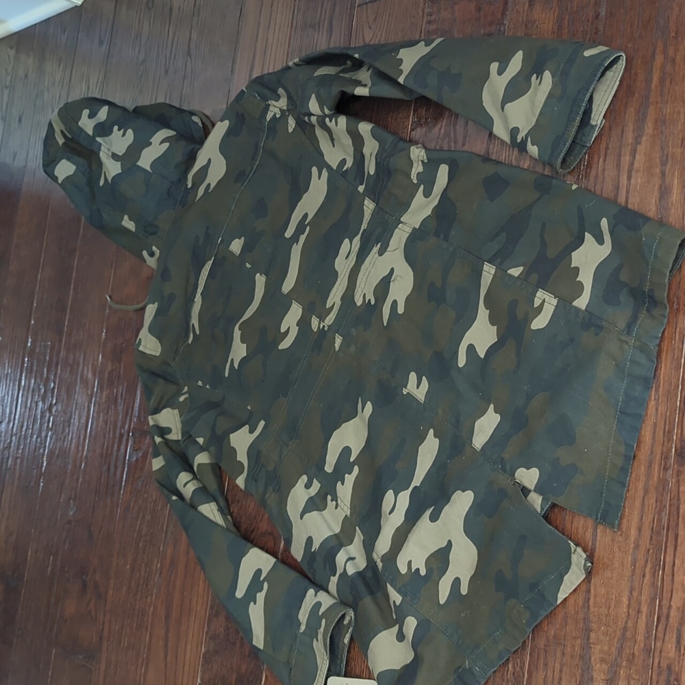 LEVI'S I NWT Green Camo Camouflage Zip-Front Fishtail Anorak Hooded Jacket, S - Picture 5 of 16